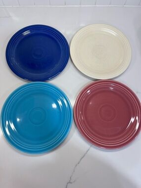 Vintage Original Fiesta Dinnerware 7.5 Inch Salad Plates Multicolor Set